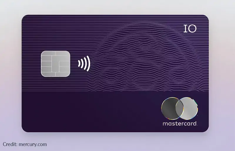 Smiling business person pointing at 4.1 stars and the words, Mercury Credit Card.